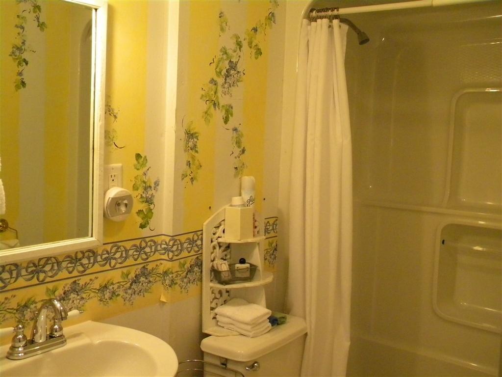 Garden Walk Inn Lookout Mountain Room photo